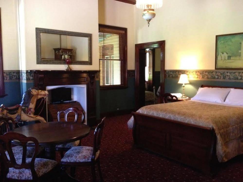 Ranelagh Bed And Breakfast Dubbo Exterior photo